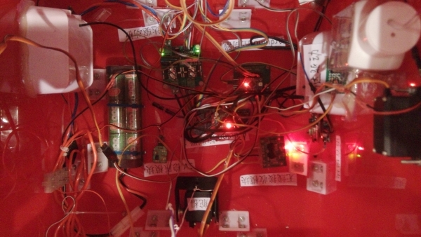 深圳創客周 |“深圳學生創客嘉年華”現場直擊，創客要從娃娃抓起